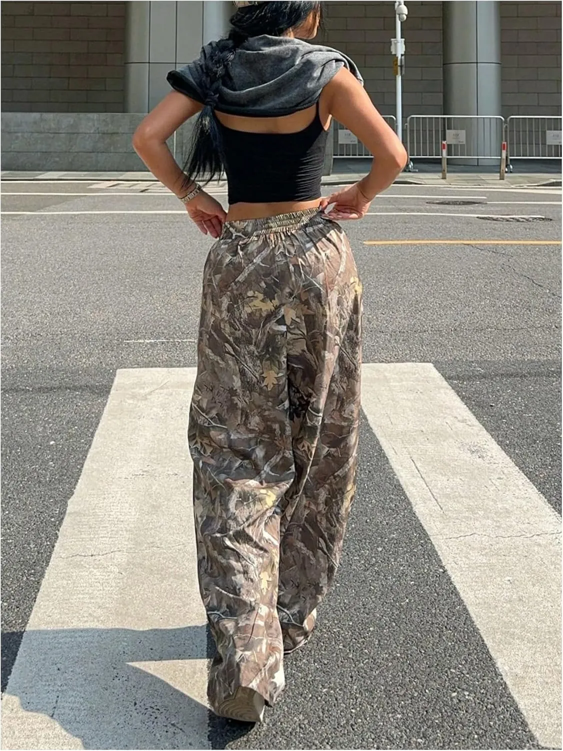 GORGLITTER Women's Baggy Cargo Sweatpants Joggers Camouflage Straight Leg Sweat Pants Street Wear