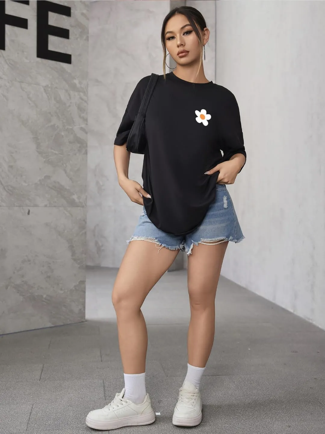 SOLY HUX Women's Graphic Tees Oversized T Shirts Basic Letter Print Short Sleeve Loose Fit Tops