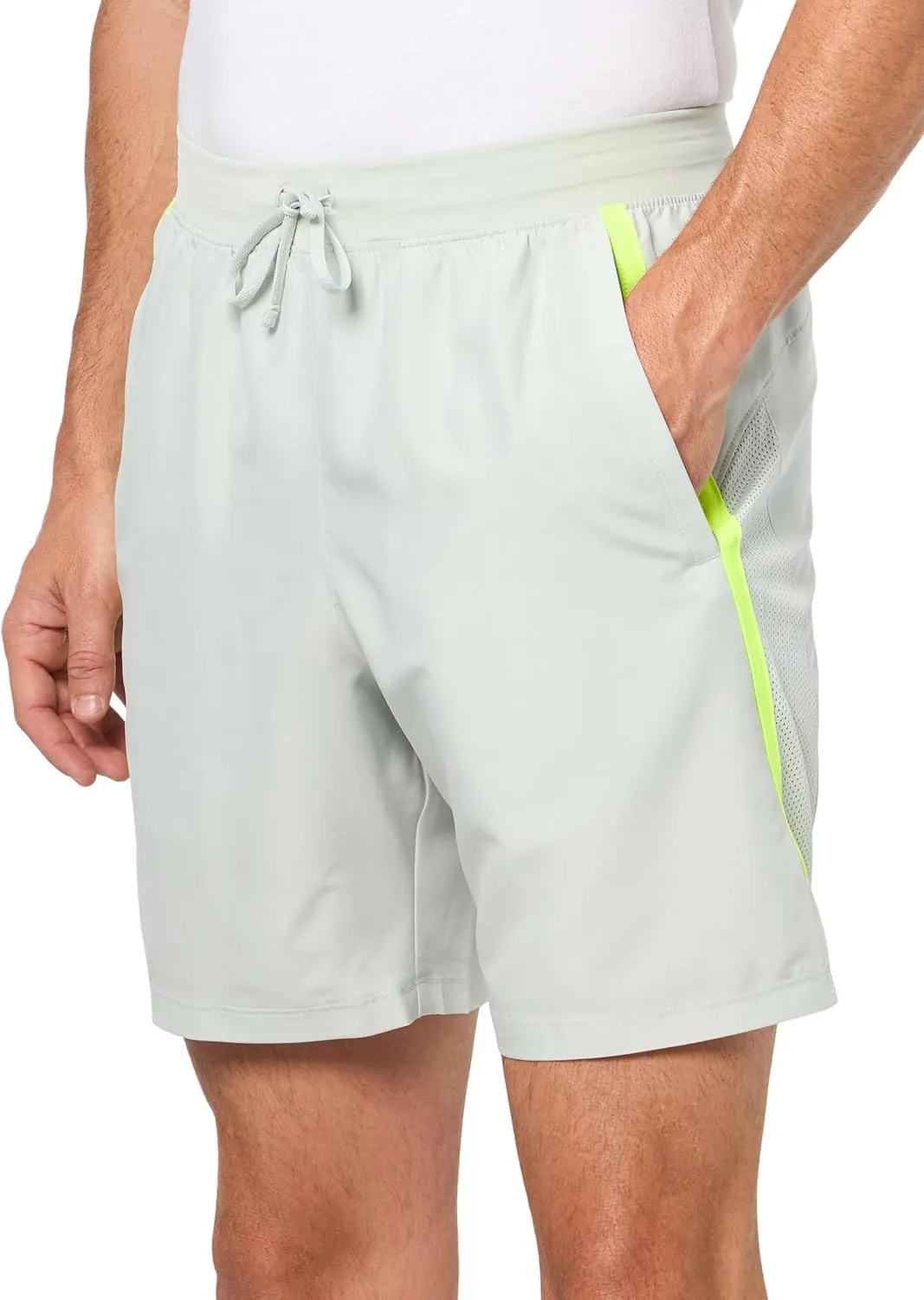 Under Armour Men's Launch Run 7 Inch Unlined Shorts