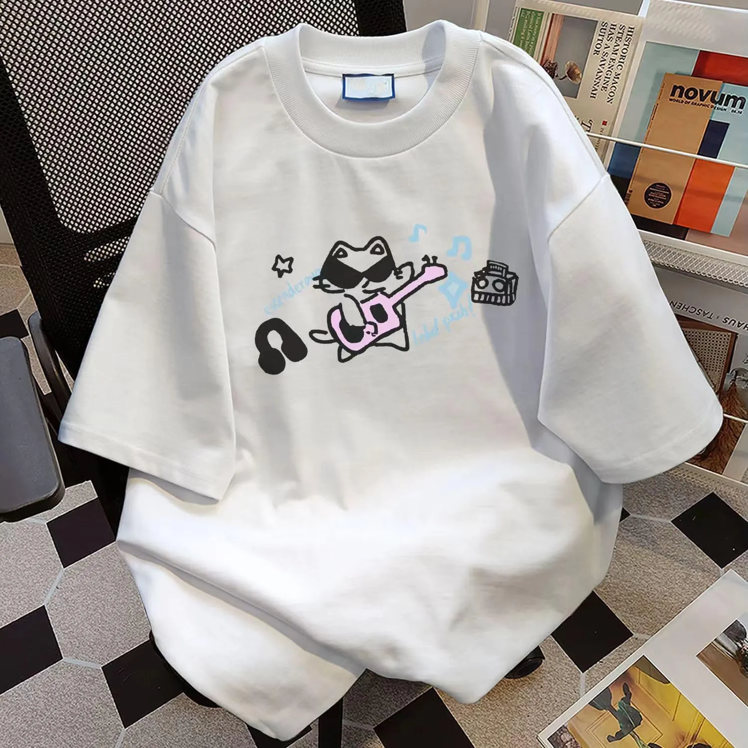 Women Oversized T Shirts Kawaii Cat Graphic Tees Summer Crewneck Cotton Short Sleeve Y2K Downtown Girls Clothes