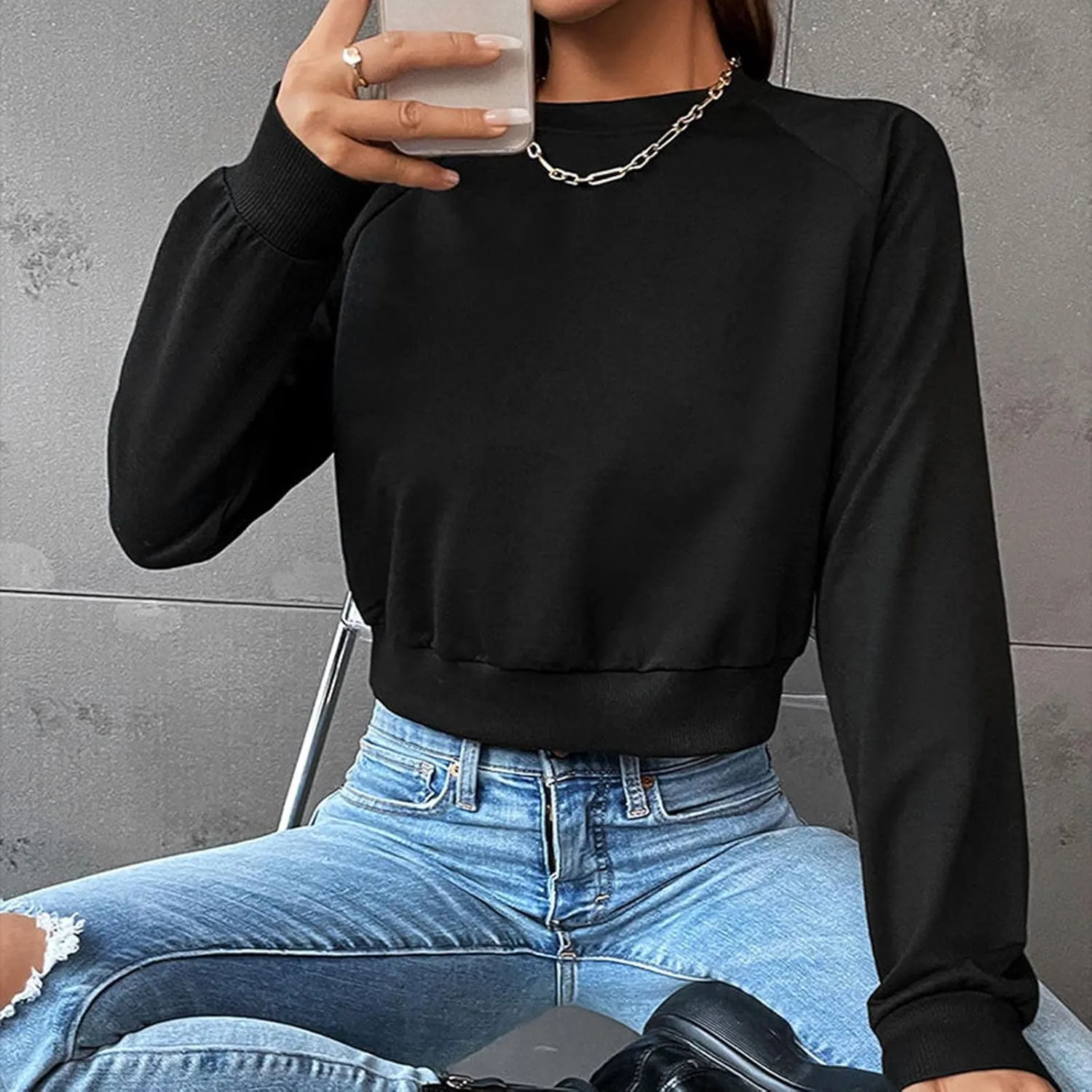 Women's Cropped Sweatshirts Loose Fit Fleece Long Sleeve Casual Pullover Crewneck Workout Fashion Basic Hoodie Tops