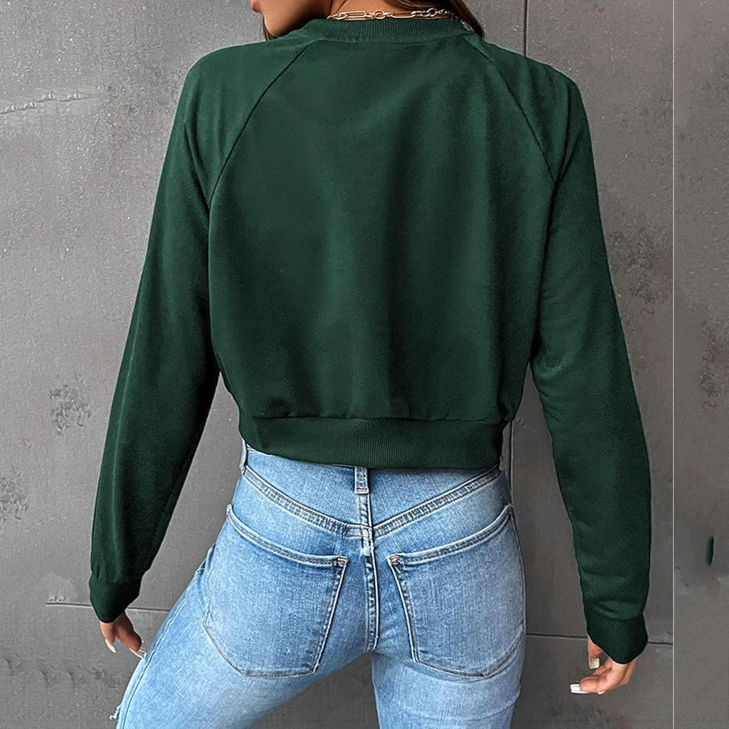 Women's Cropped Sweatshirts Loose Fit Fleece Long Sleeve Casual Pullover Crewneck Workout Fashion Basic Hoodie Tops